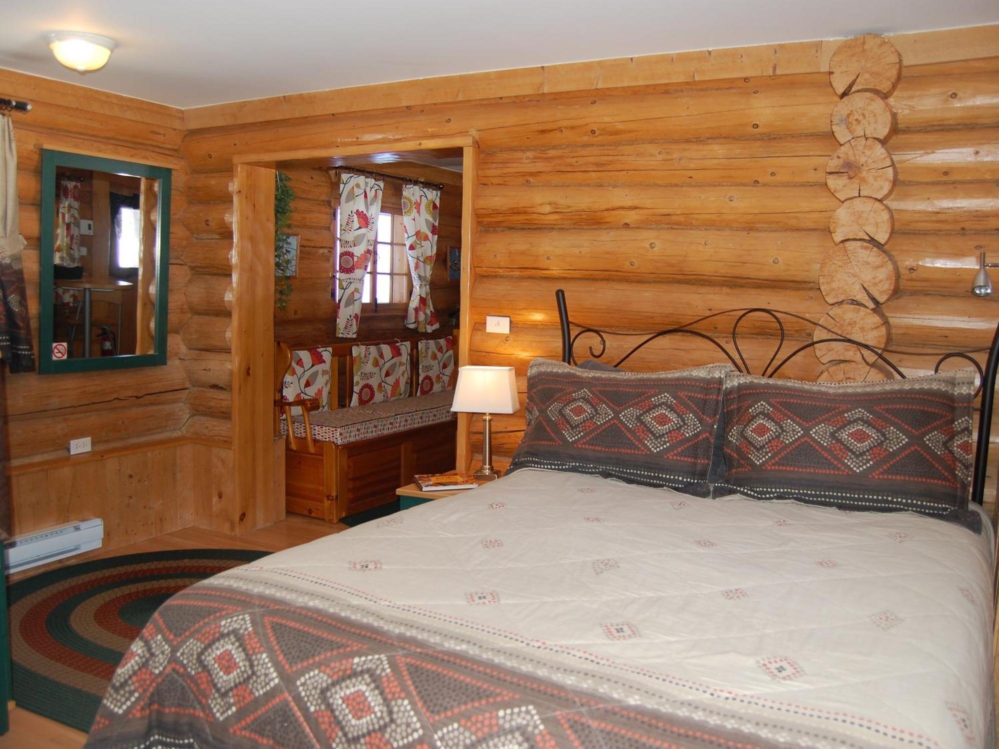 Domaine Le Bostonnais - Le Village En Bois Rond La Tuque Phòng bức ảnh